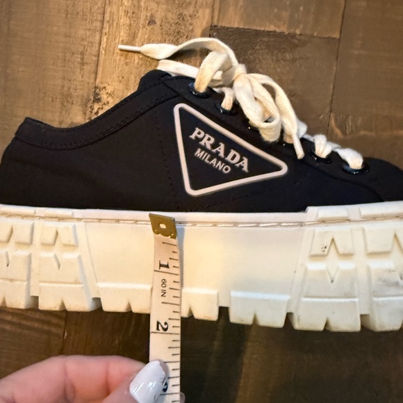 Prada women’s double wheel black re-nylon gabardine sneakers size 38 - Picture 9 of 13